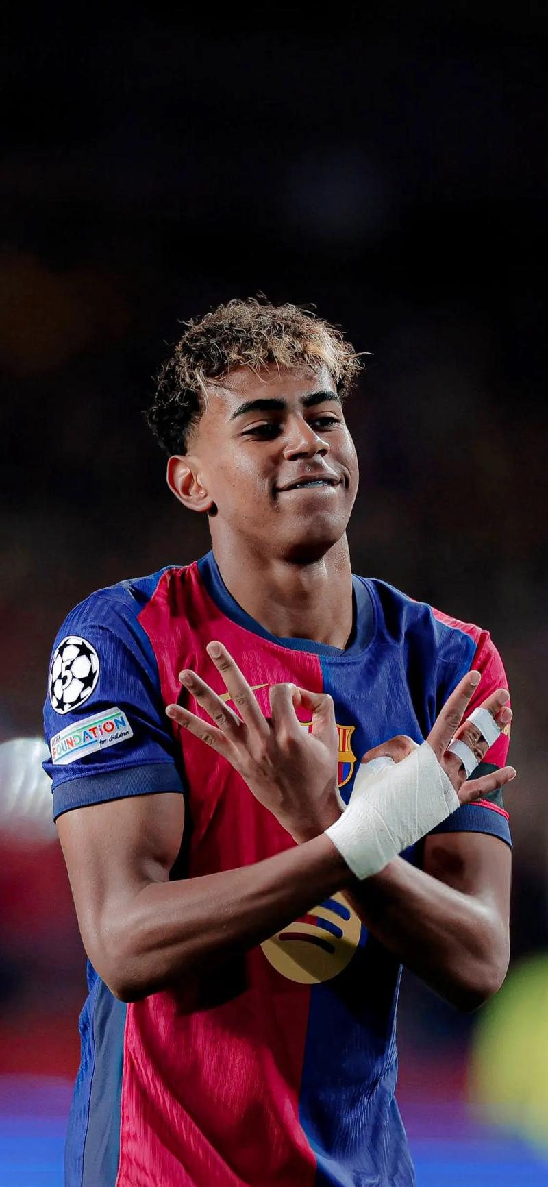 篮球湖人媒体日热度爆表，多人亮相