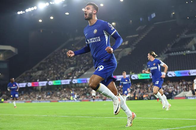 魔鬼赛程前闹内讧！利物浦遭遇四大危机，争四成球队终极目标