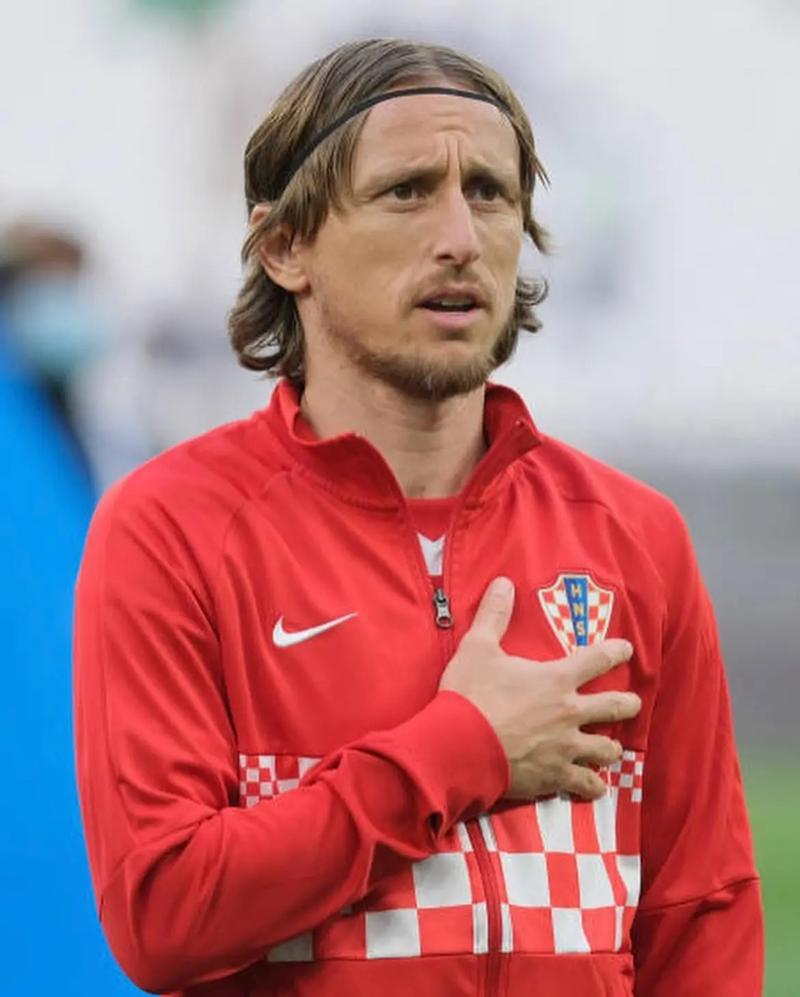 回声报：周末红军对阵布莱顿，萨拉赫或继续被排除在阵容之外