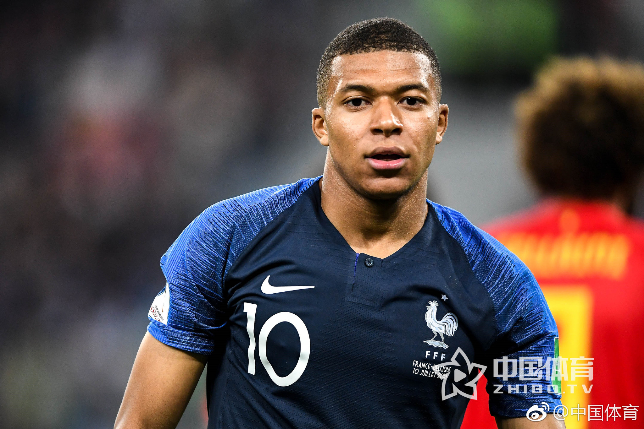 曼联迎战狼队，我真担心被惹毛的阿莫林，会帮利物浦解套！