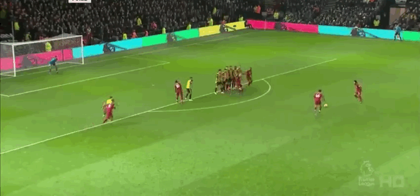 记者：上海申花5名外援以及谢鹏飞和戴伟浚随队出征亚冠客场